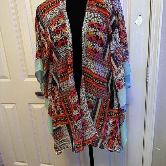 Cover-up cardigan - Picture 2 of 2